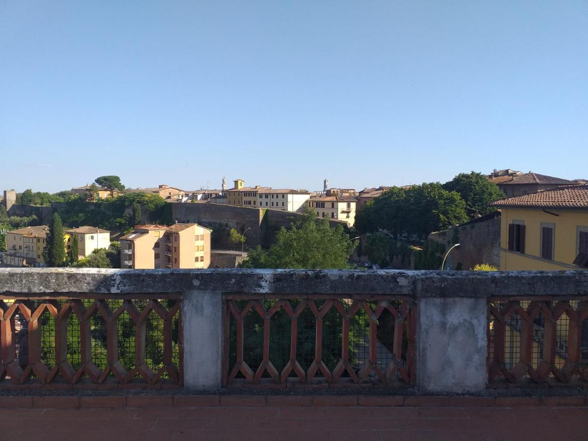 Casa Di Alfredo Affittacamere Siena Exterior foto